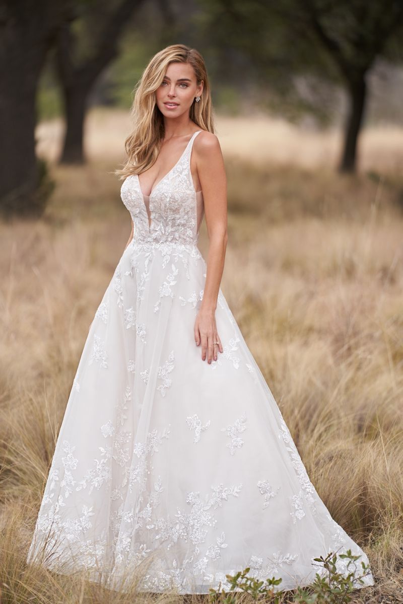 designers-gracie-s-bridal-springfield-mo-bridal-gowns-0-34